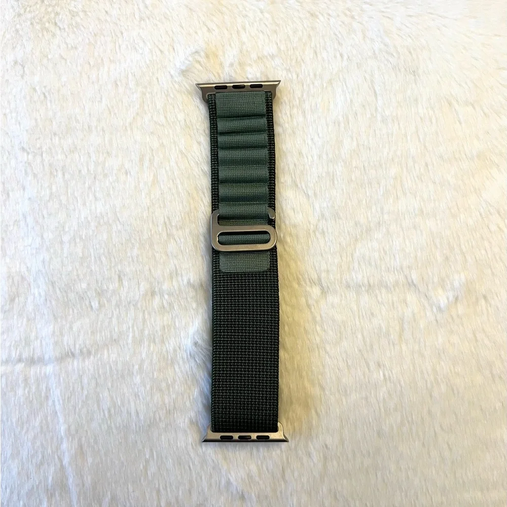 Adjustable Apple Watch Band 42/44/45/49mml